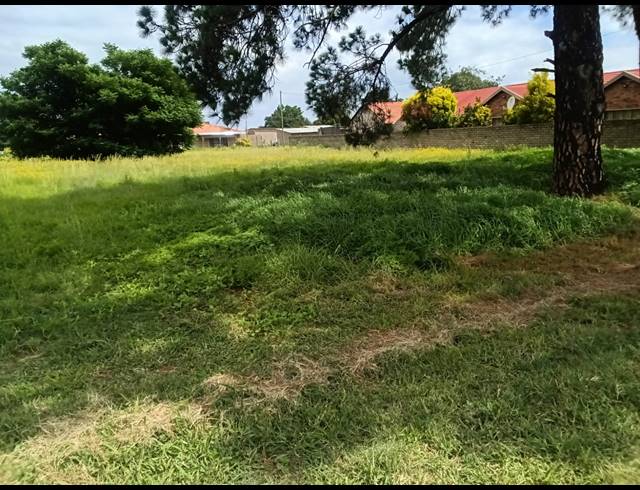 1,126M² VACANT LAND FOR SALE IN KOOKRUS